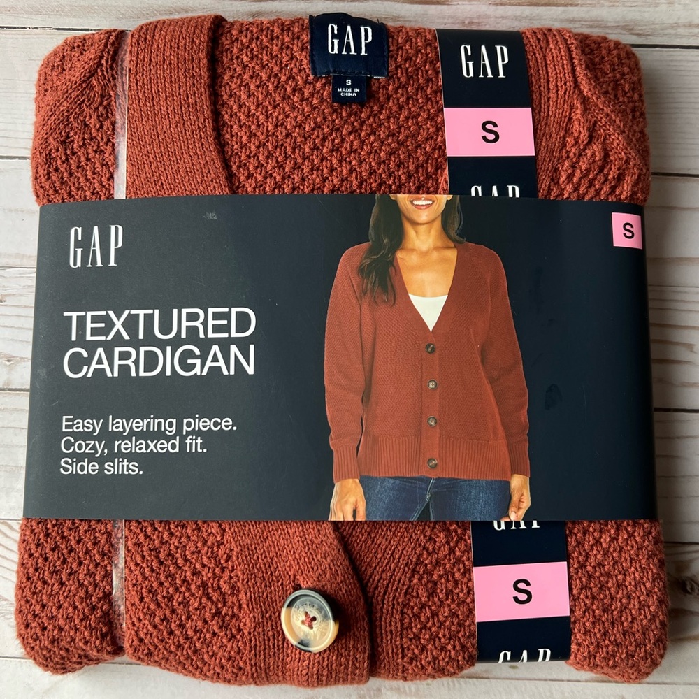 GAP Textured Cardigan in Brandy Snifter Color - Size Small